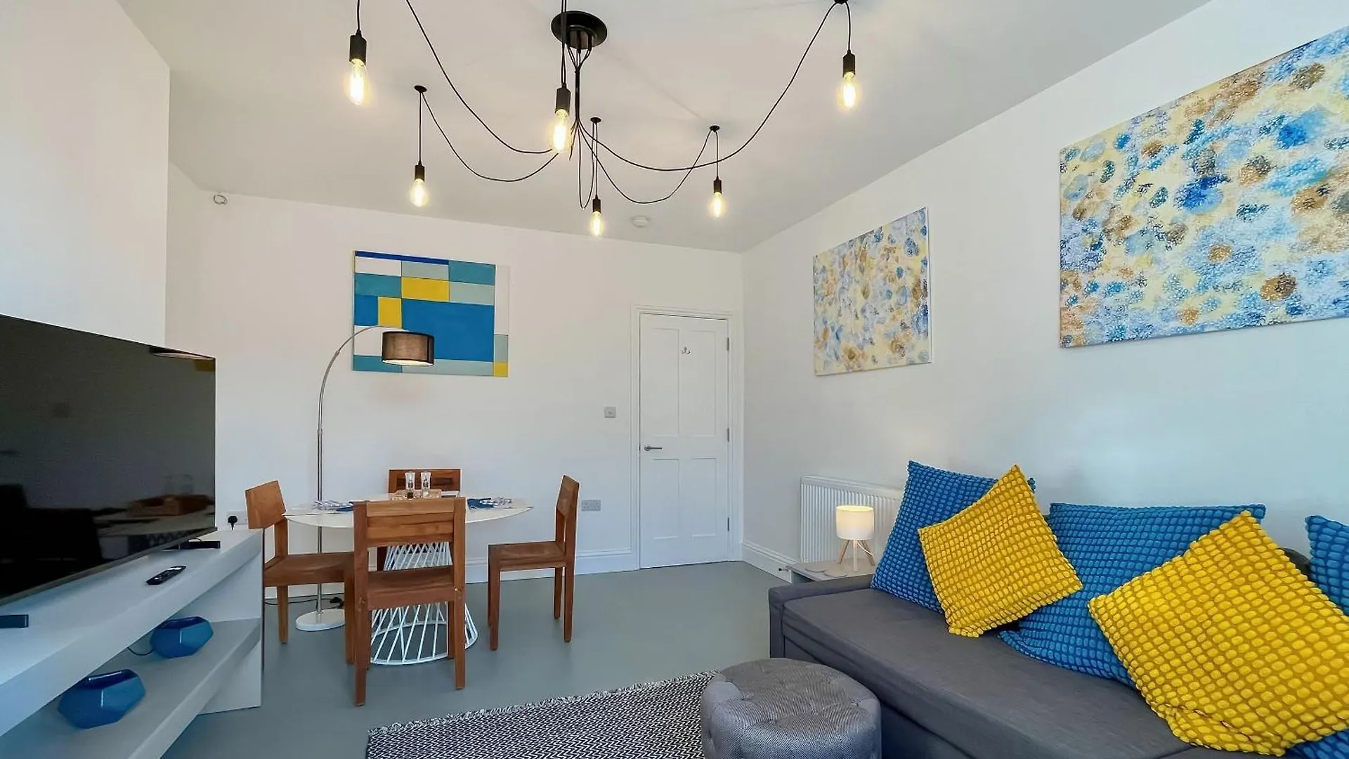 Apartment Three - Uk48495 غلوستير